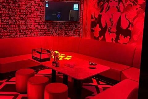 重庆小时场KTV预订/包厢展示,详析重庆KTV预订几大场所,环境优演员多性价比超