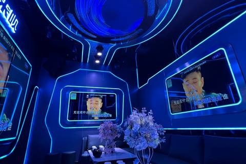 重庆小时场KTV预订/预约,重庆KTV预订高端场地,特色服务全解析聚焦来啦