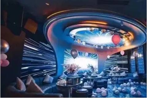 安庆金碧辉煌演艺大舞台KTV预订推荐,火爆来袭,精彩不容错过