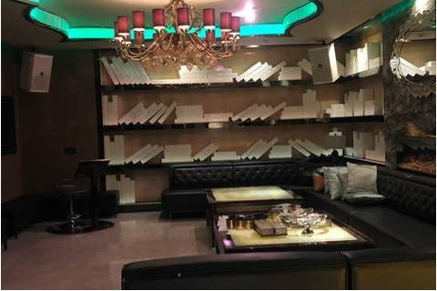 商丘金尊音乐KTV预订 排行榜上畅享音乐盛宴