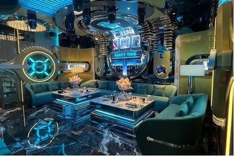 上海缤纷年代KTV(静安仲益大厦)收费标准,包厢环境,预订电话全知晓